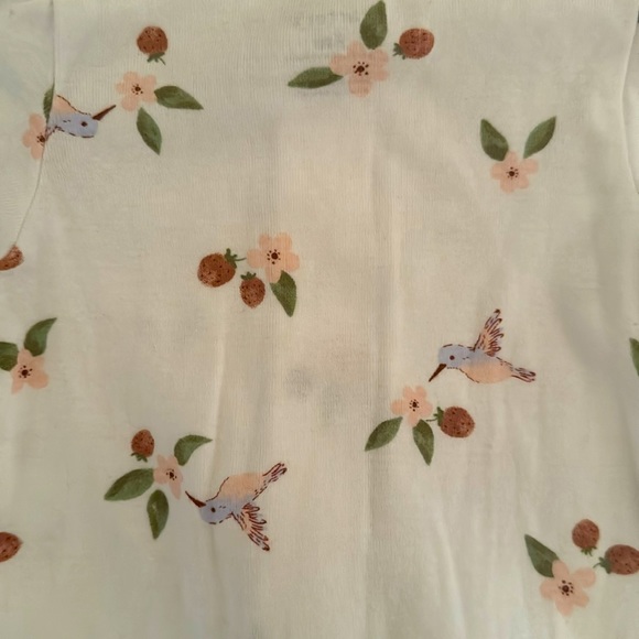 Carter’s Baby Girl Footed Zip-Up 6M - Picture 2 of 4